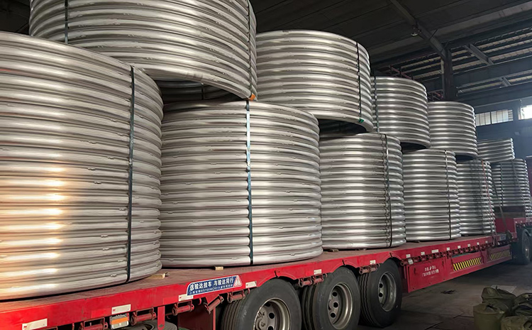 半圓管的材料選擇需要綜合考慮什么？